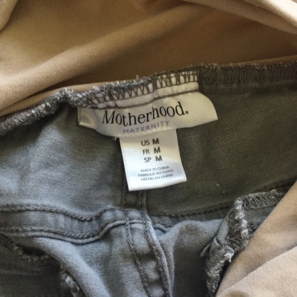 Motherhood Maternity cargo pants